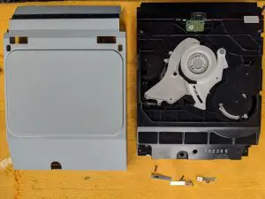 値下げ！PS3 ブルーレイドライブ　部品取りよう６台 初期型PS3（20GBモデル）ブルーレイドライブ修理 ＆野良猫出現
