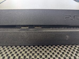 PS4 CUH-1200　USBコネクター