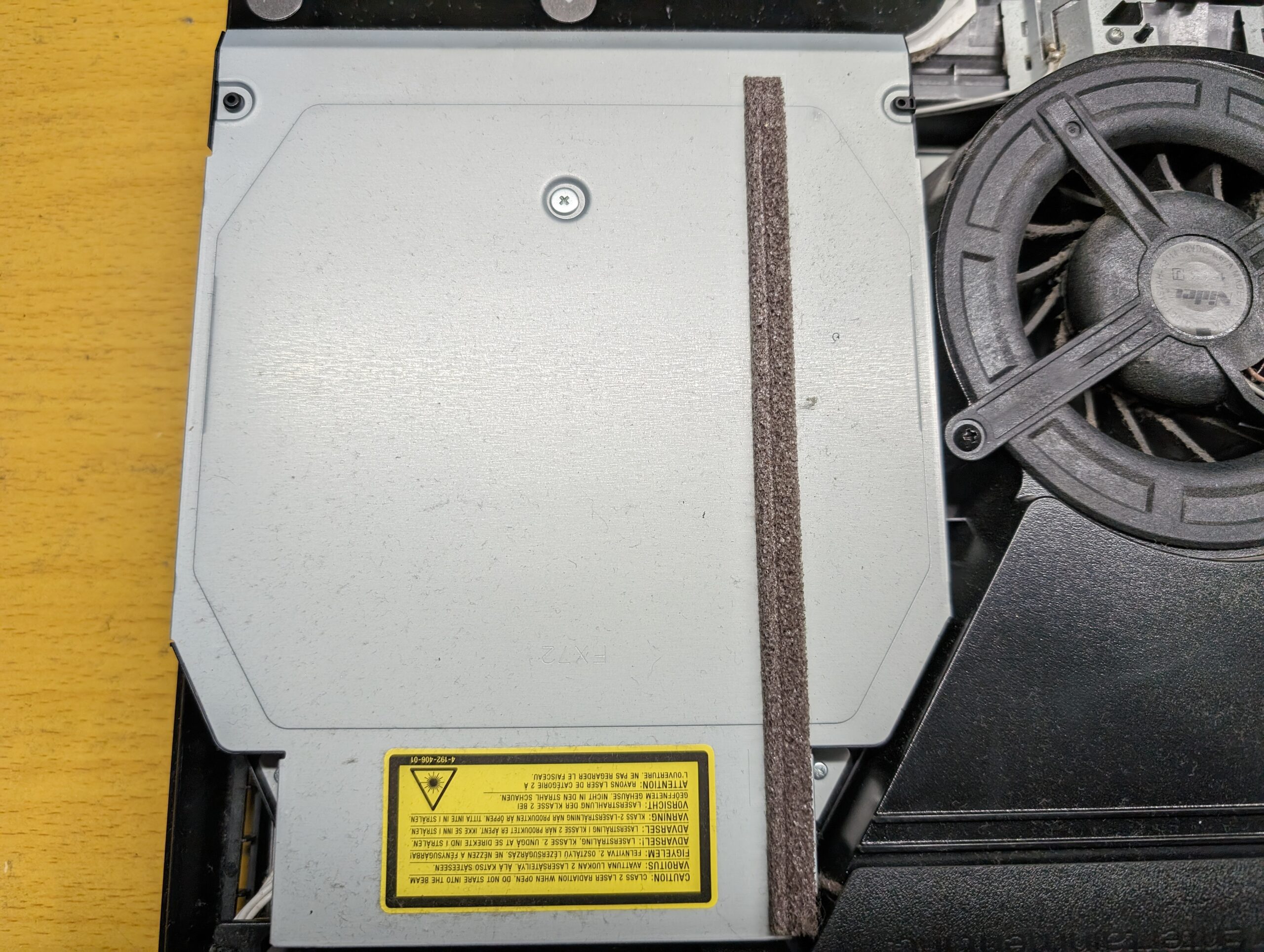 ソフトを読み込まないPS3 CECH-2500A – ゲーム修理ドットコム