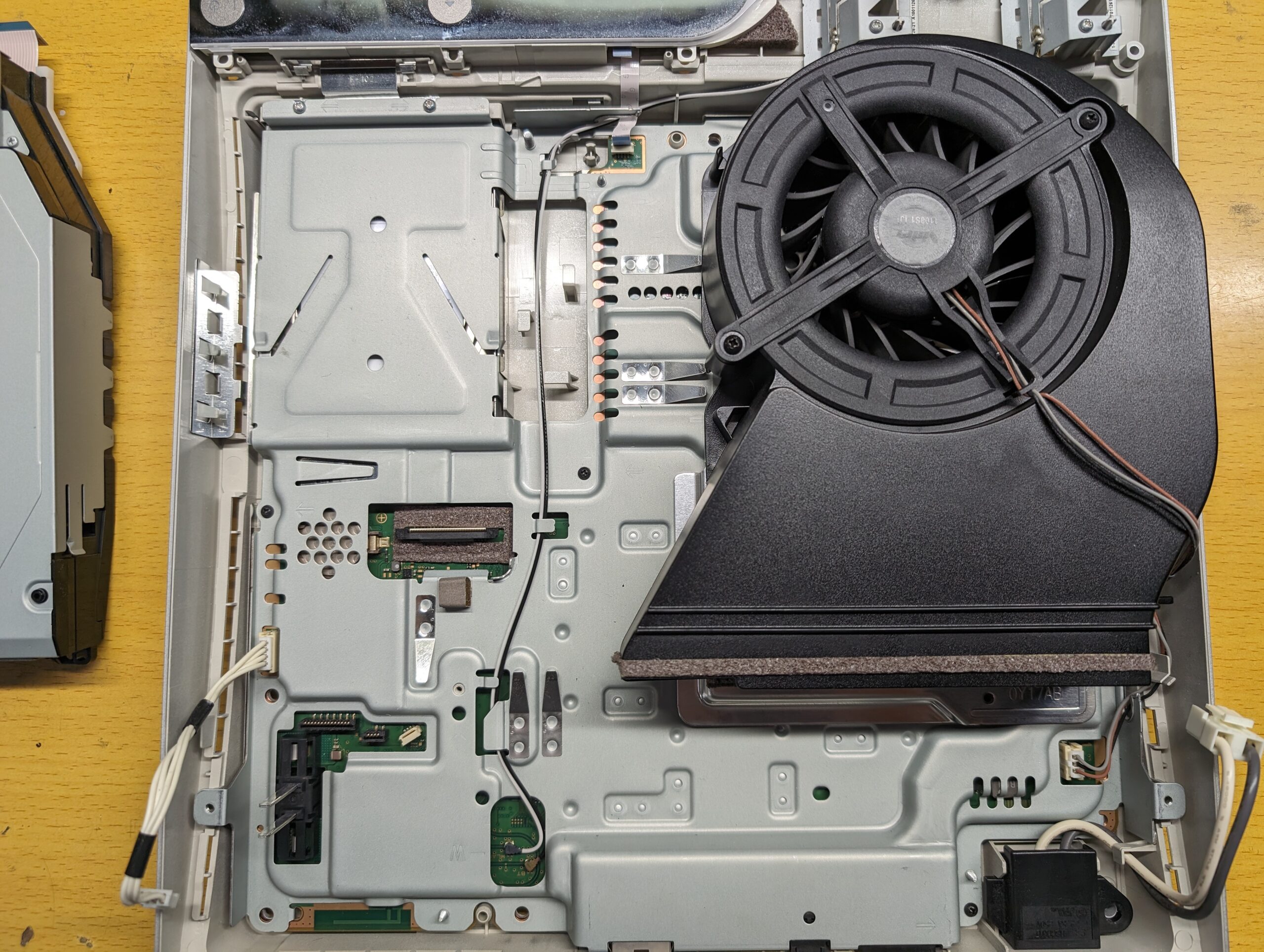 プレステ3 ［お値下げ承り中］ Amazon | PLAYSTATION 3(20GB)【メーカー生産終了】 | ゲーム機本体