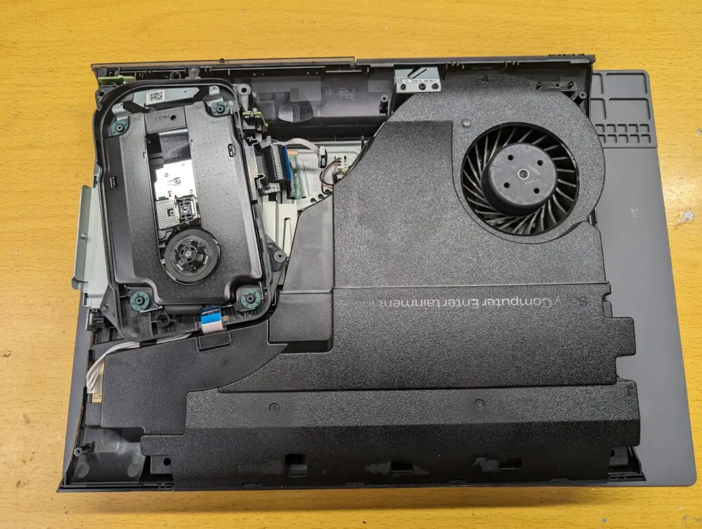 ジャンク品扱 電源点灯確認☆SONY PSP3 本体のみ黒色CECH-4000C