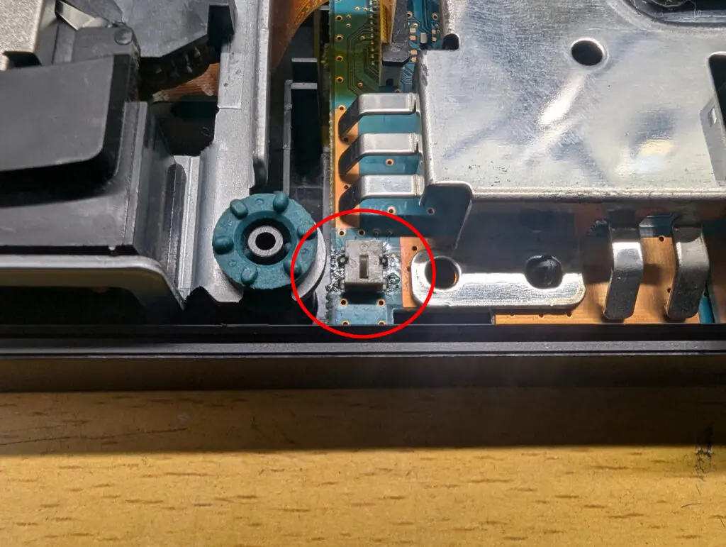 playstation2】ディスクが回転しない。ゲームソフトが回らない故障の