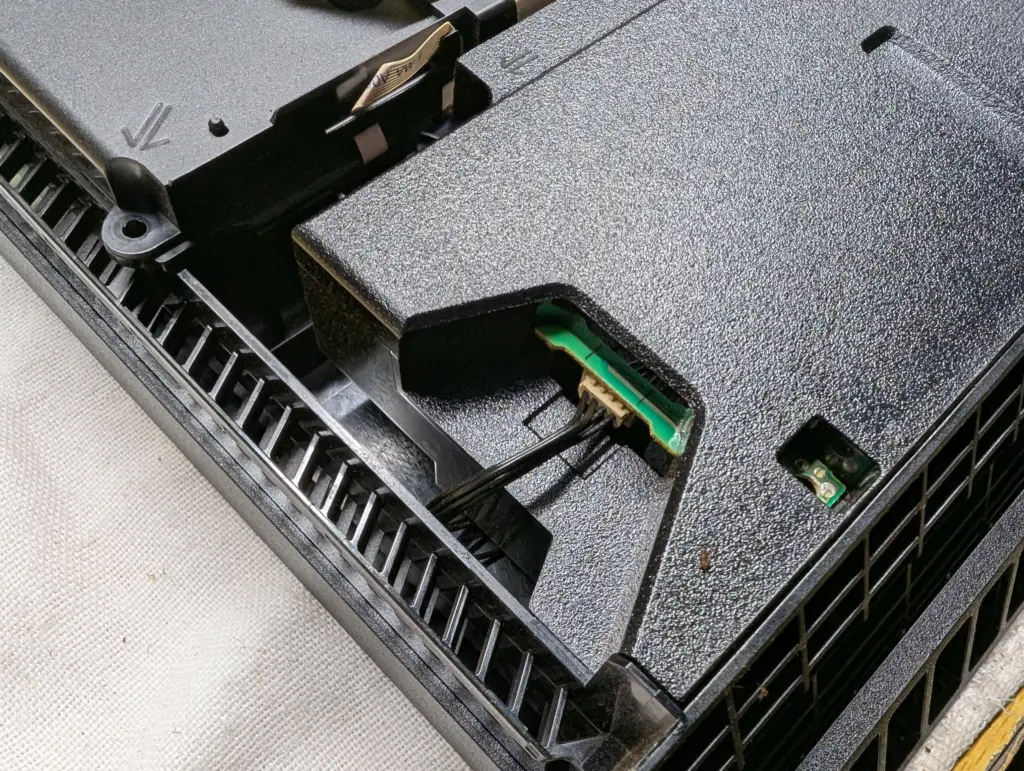 認識できないディスク】 PS4のゲームソフトを読み込めない原因と 認識できないディスク】 PS4のゲームソフトを読み込めない原因と