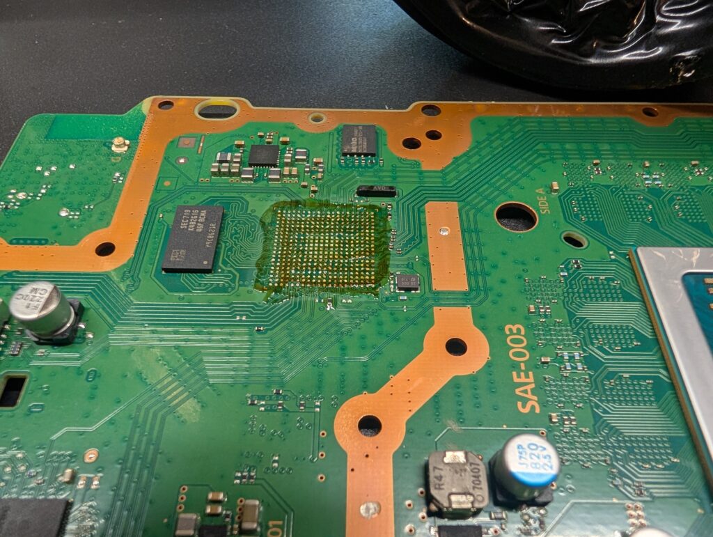 CUH-2100A　サウスブリッジチップがあった場所の写真