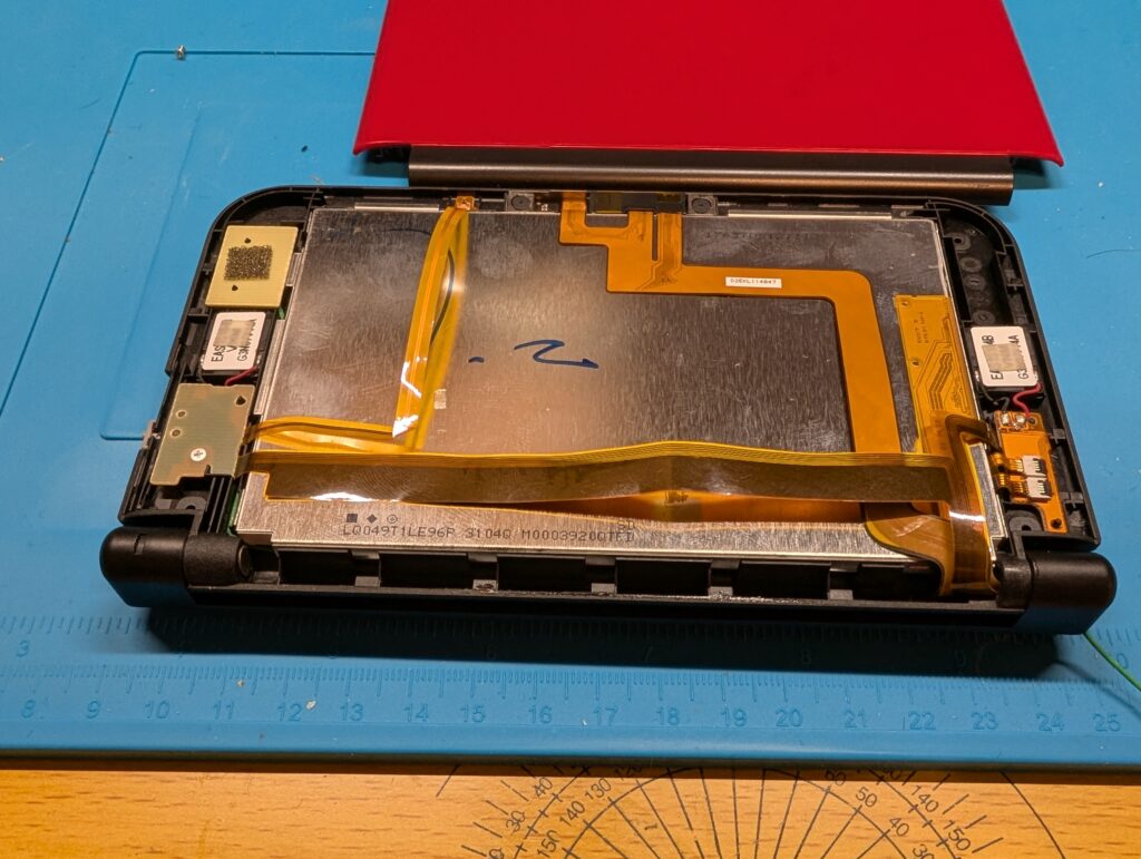 3DSLL　スピーカーケーブル交換後の写真