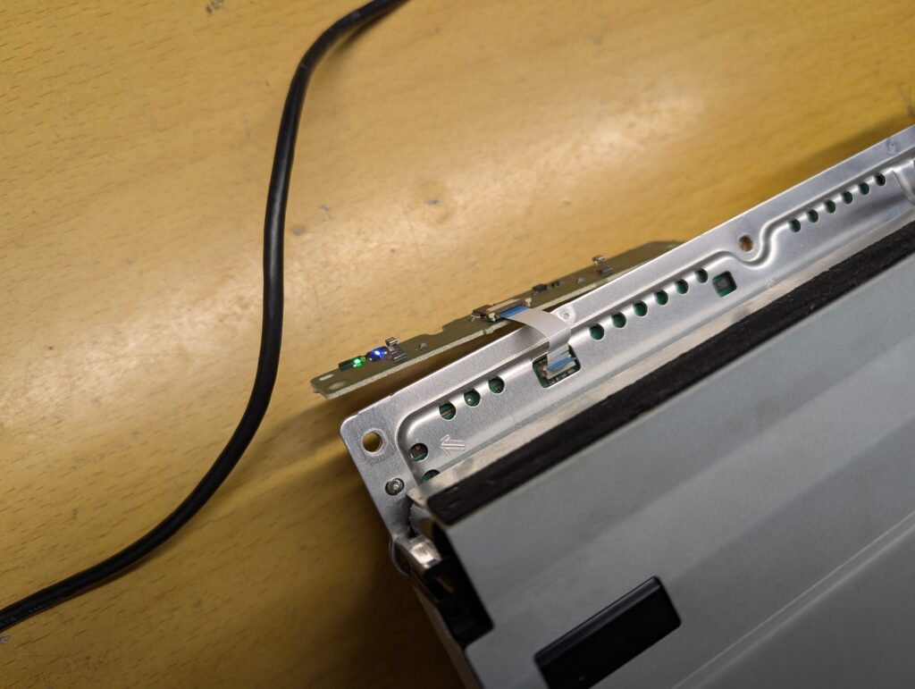 Playstation2規格ディスクを起動できないCECHB00の動作点検時の写真