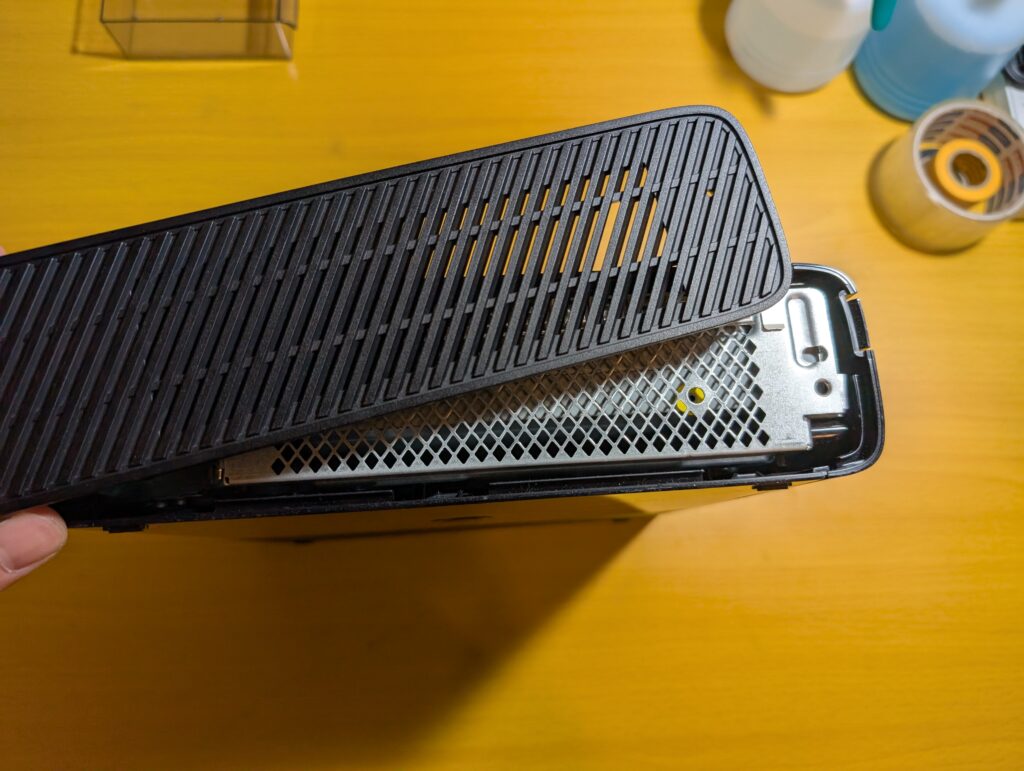 XBOX360Eの分解手順