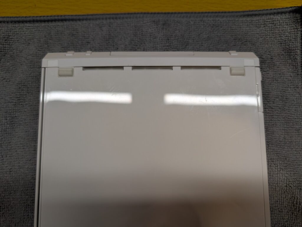Wiiを分解して故障原因を探す前の写真