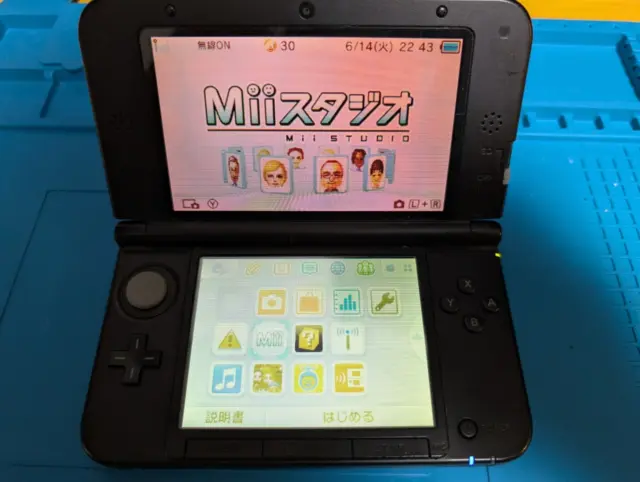 3DS傷と汚れはあるが充電すれば使える。下の画面タップした場所と違うところが反応 3DS傷と汚れはあるが充電すれば使える。下の画面タップした