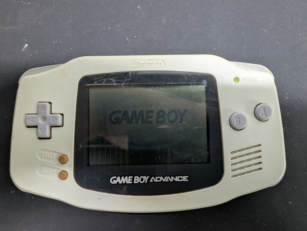 GBAをIPS液晶に！ゲーム機カスタマイズ事例
