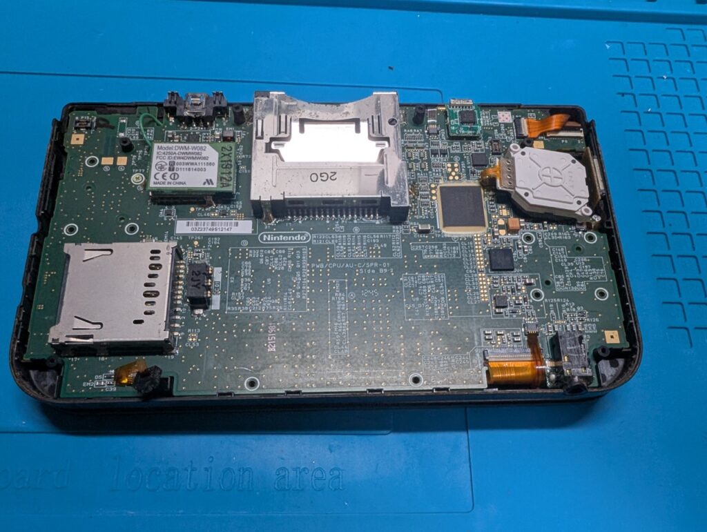 3DSLLの上画面交換方法
