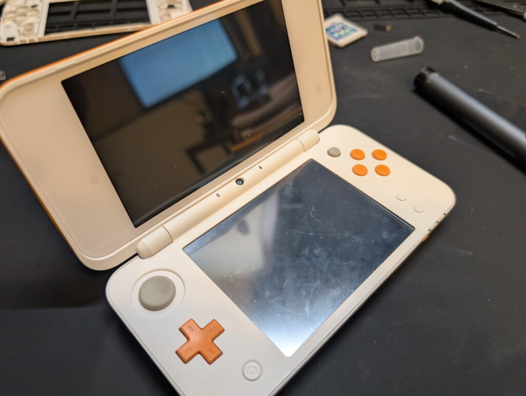 2DSLLのフェイスプレート交換