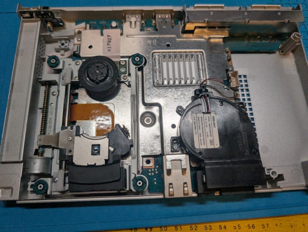 SCPH－90000のレーザーレンズ