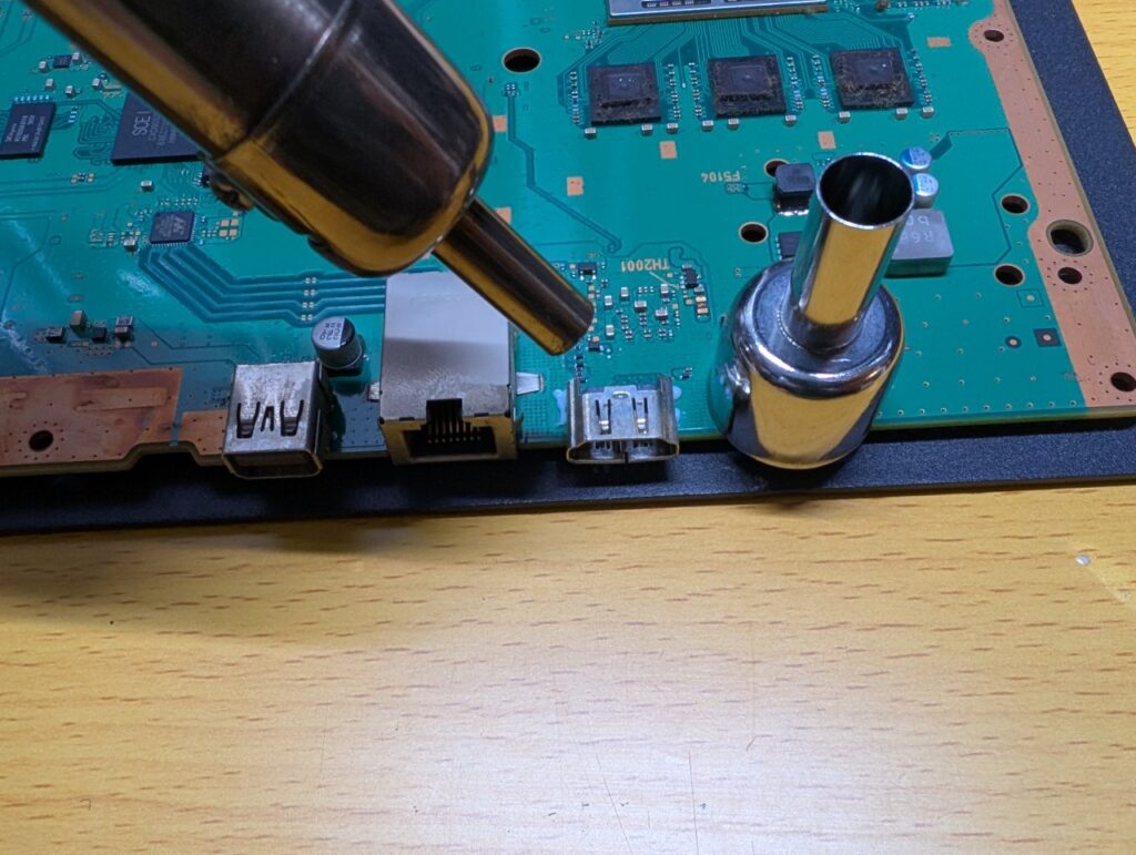 CUH-1100AのHDMIポート交換手順